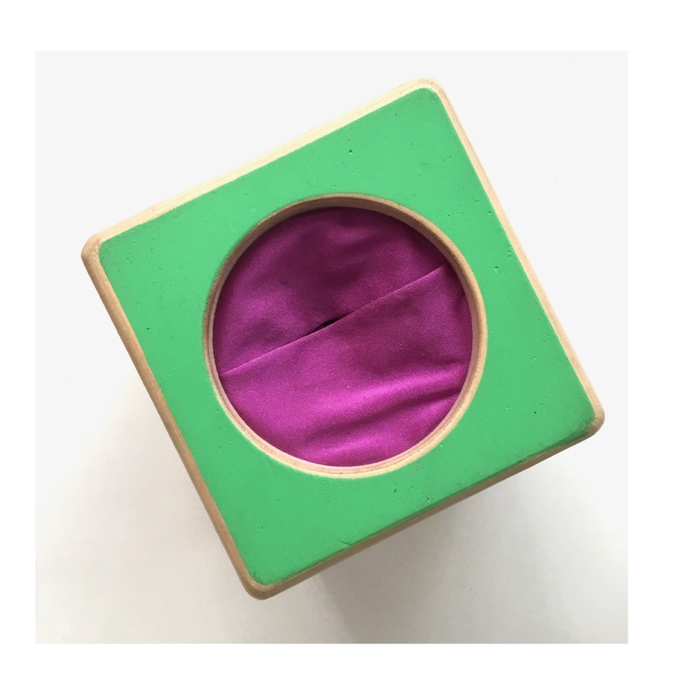 •Lovevery wooden tissue box•